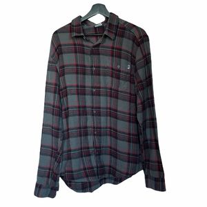 DC Men’s Flannel Long Sleeve Shirt - Large